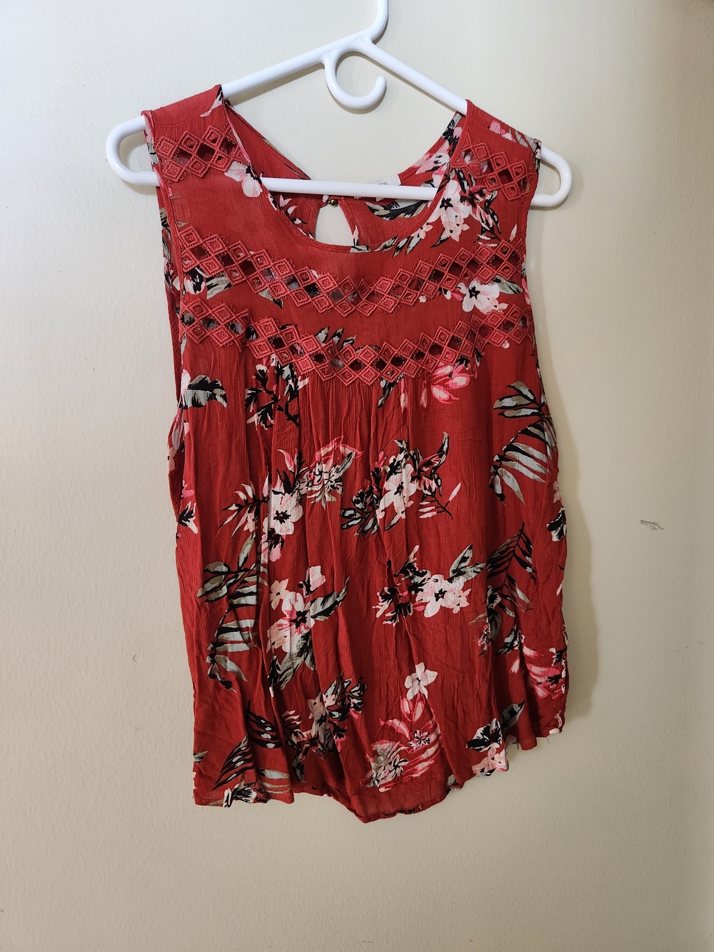 Maurices Rust Floral Smocked Yoke Camisole L Large